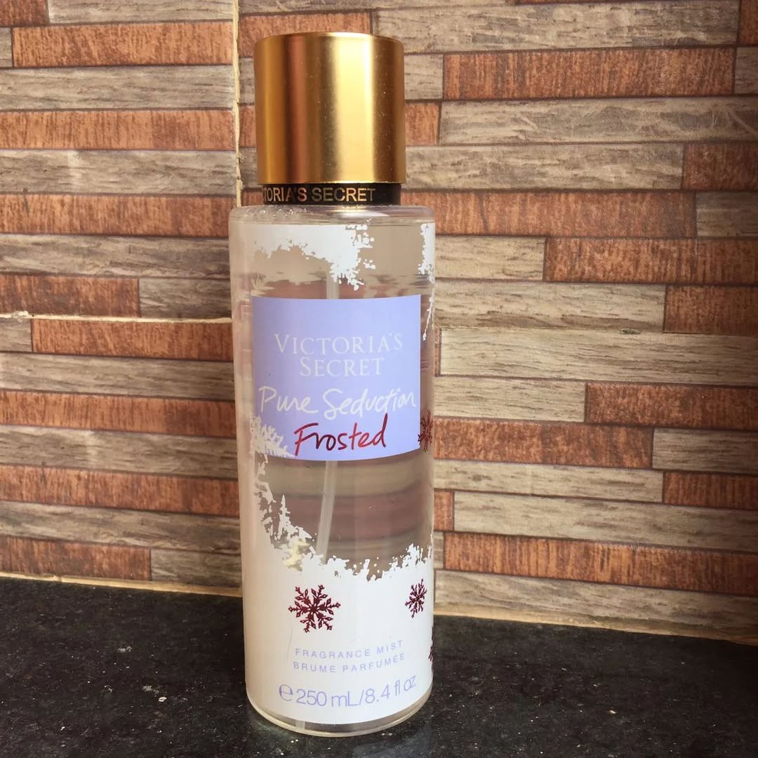 Victoria’s Secret Pure Seduction Frosted Mist – Sweet & Sensual Fragrance